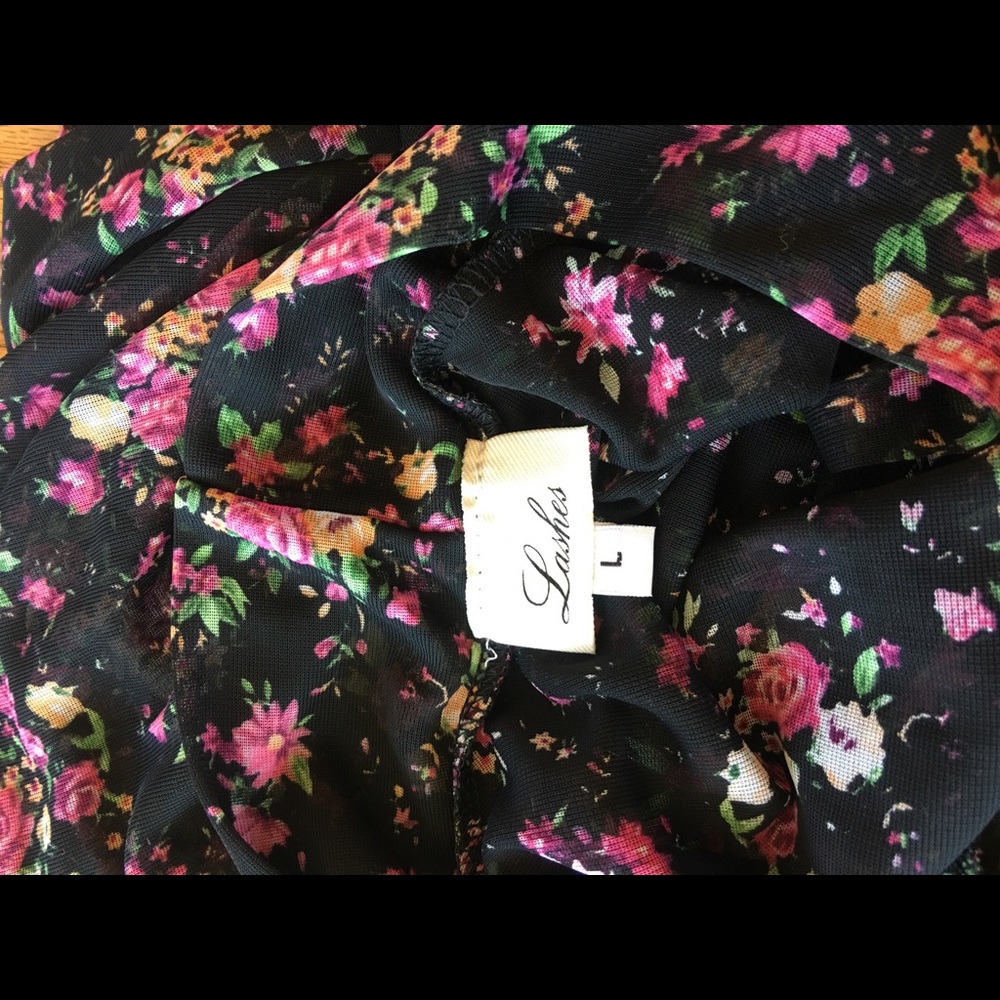 Flowy top - Picture 7 of 7